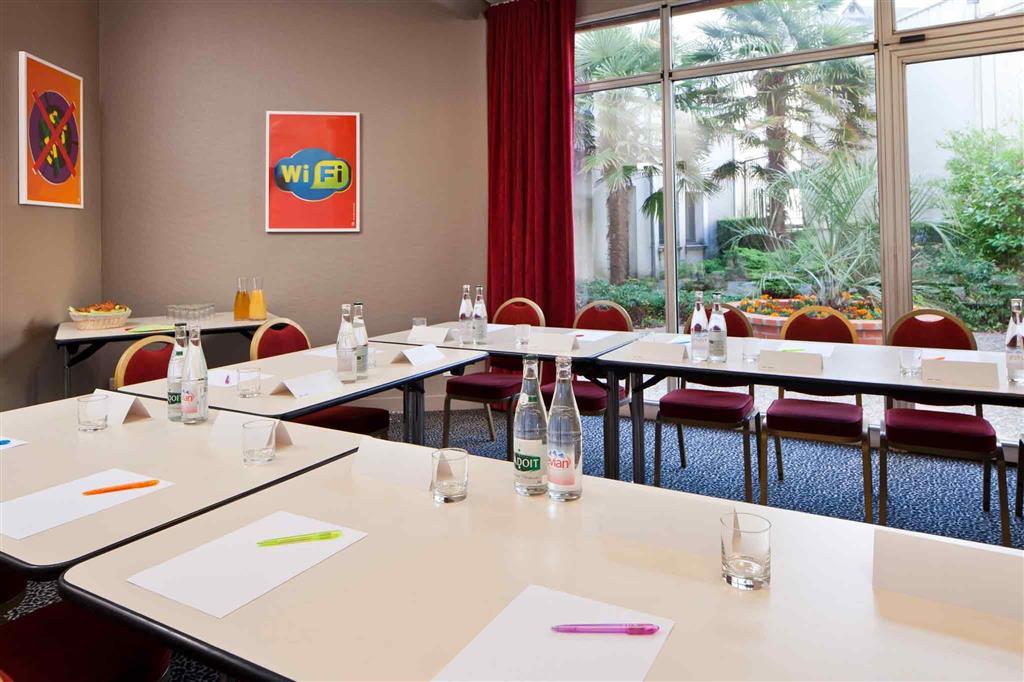 Ibis Styles Blois Centre Gare Otel Dış mekan fotoğraf